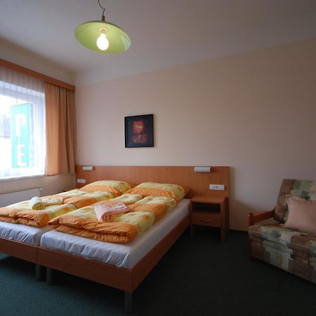 Penzion Ruze Humpolec Exterior photo